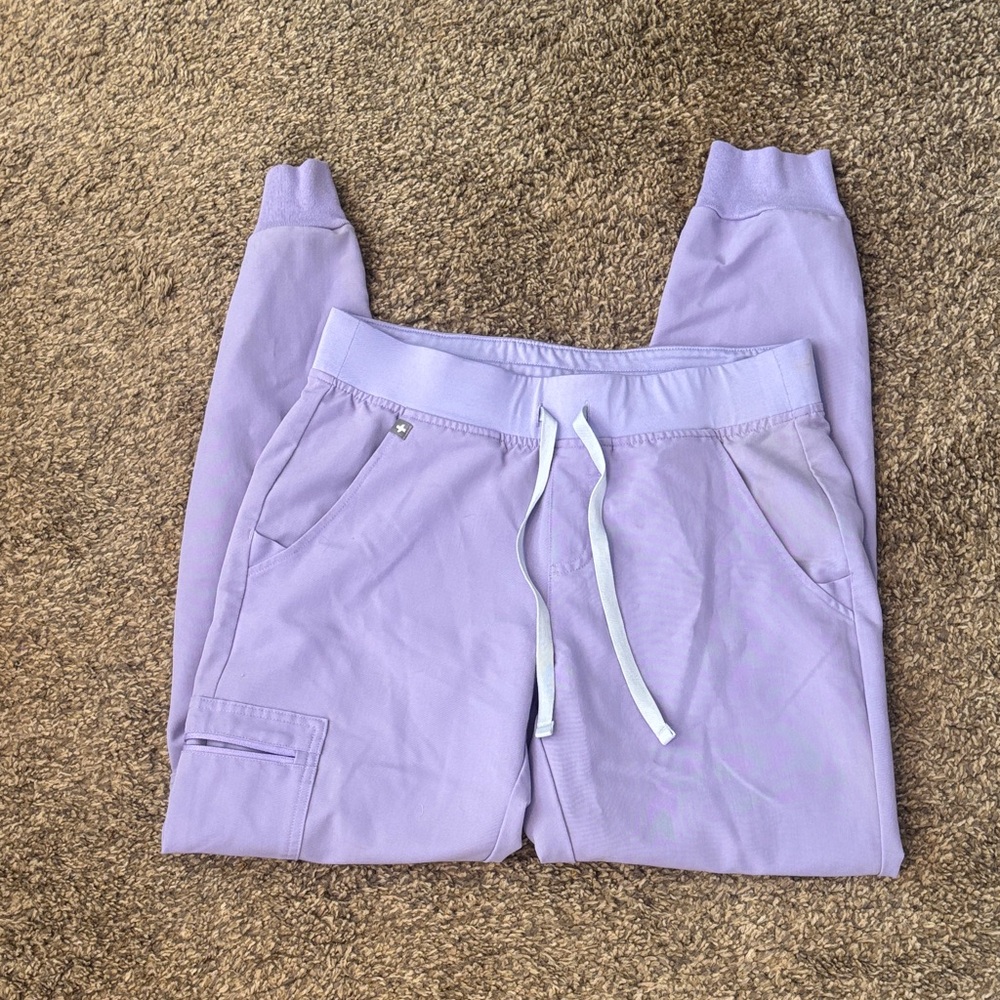 Figs small lavender dew Zamora joggers